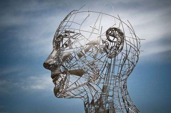 多空爭奪激烈，淡季鋼價谷底沖高？